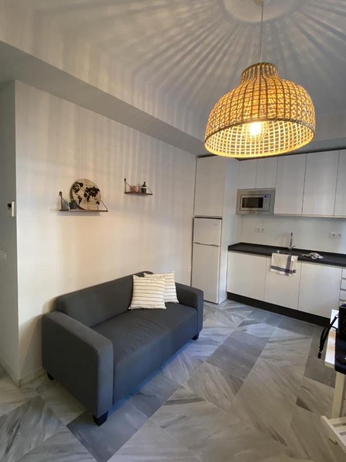 Quattro Triana En Salado Apartment Seville Exterior photo