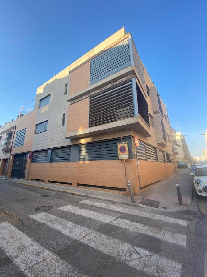 Quattro Triana En Salado Apartment Seville Exterior photo